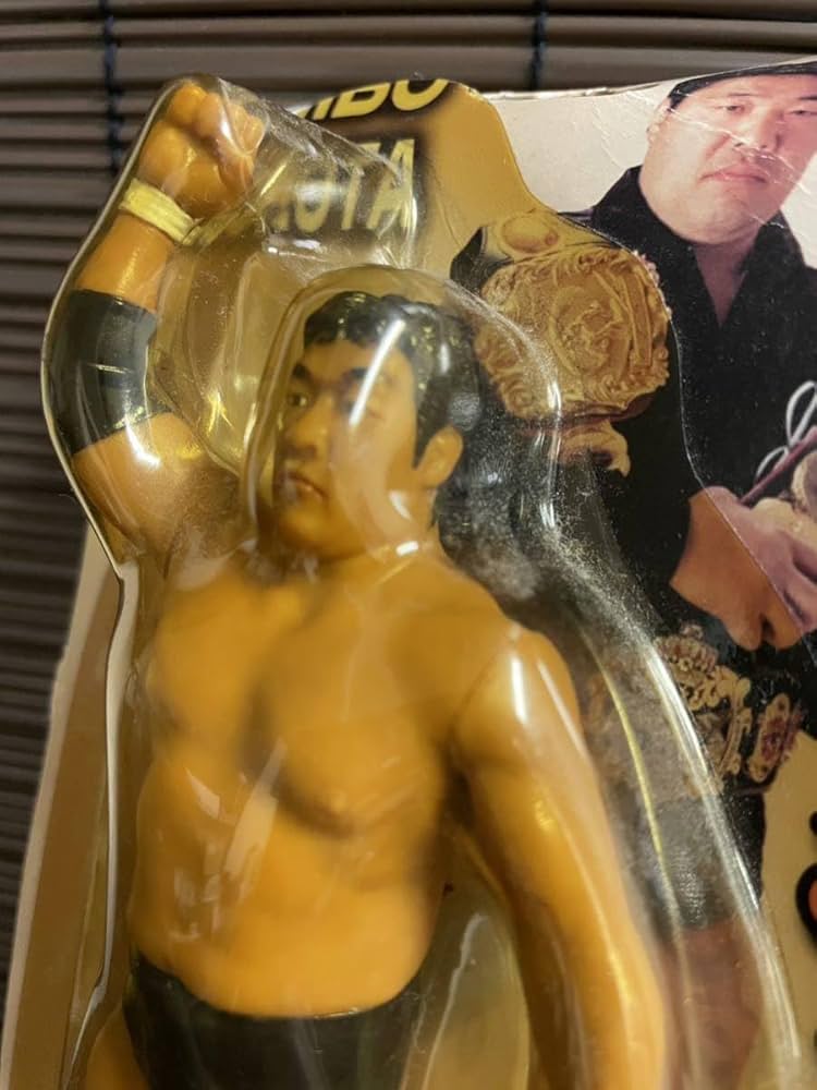 ジャンボ鶴田、フィギア ジャンボ鶴田 フィギュア - メルカリ